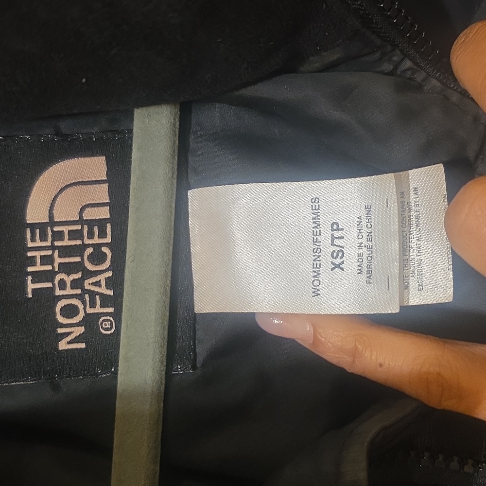 Retro NorthFace Down Jacket (2005) - image 3